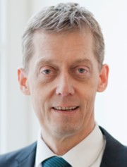 Porträt Prof. Dr. Rolf Naumann